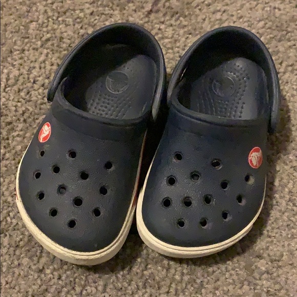 baby crocs size 4